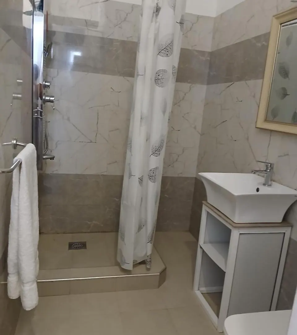 Mirrelli Apartment Negombo