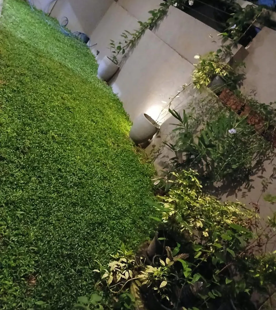 Mirrelli Apartment Negombo