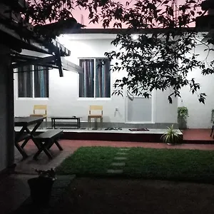 Séjour chez l'habitant Araliya White House, Negombo